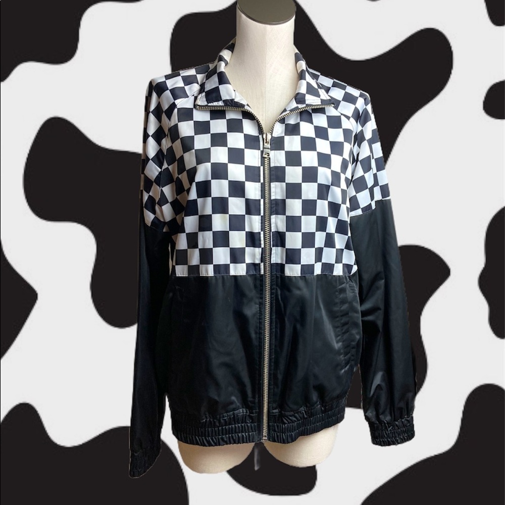 Men’s forever 21 full zip up black and white checkered windbreaker jacket